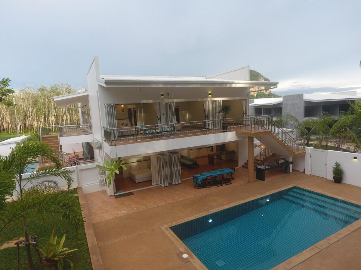 8 Palm - Private Pool In Aonang *