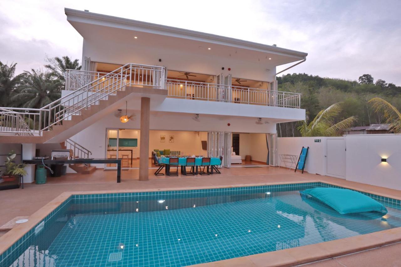 8 Palm - Private Pool In Aonang *